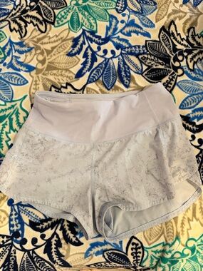 Lululemon speed up short